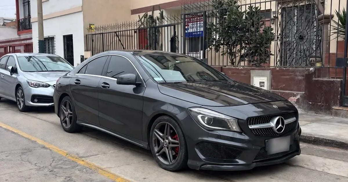 Mercedes Benz CLA 200 AMG 2015